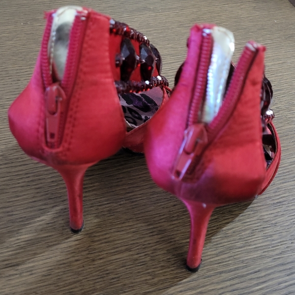 COPY - Wild Rose Open Toe - Picture 4 of 11